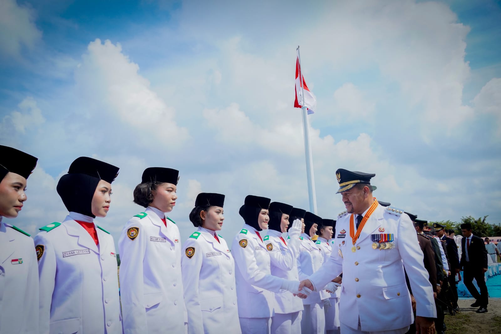 Bupati Batu Bara Pimpin Upacara Detik-Detik Proklamasi HUT ke-81 Kemerdekaan RI*