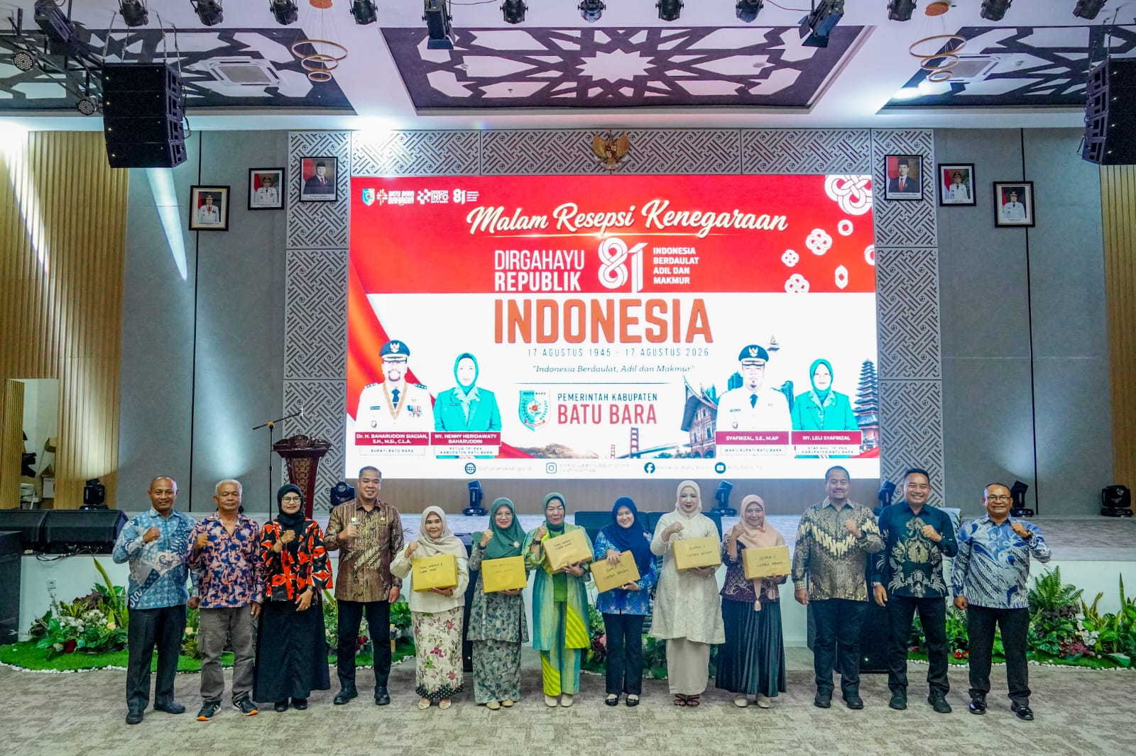 Bupati Batu Bara Apresiasi Paskibraka pada Malam Resepsi Kenegaraan HUT ke-81 RI*